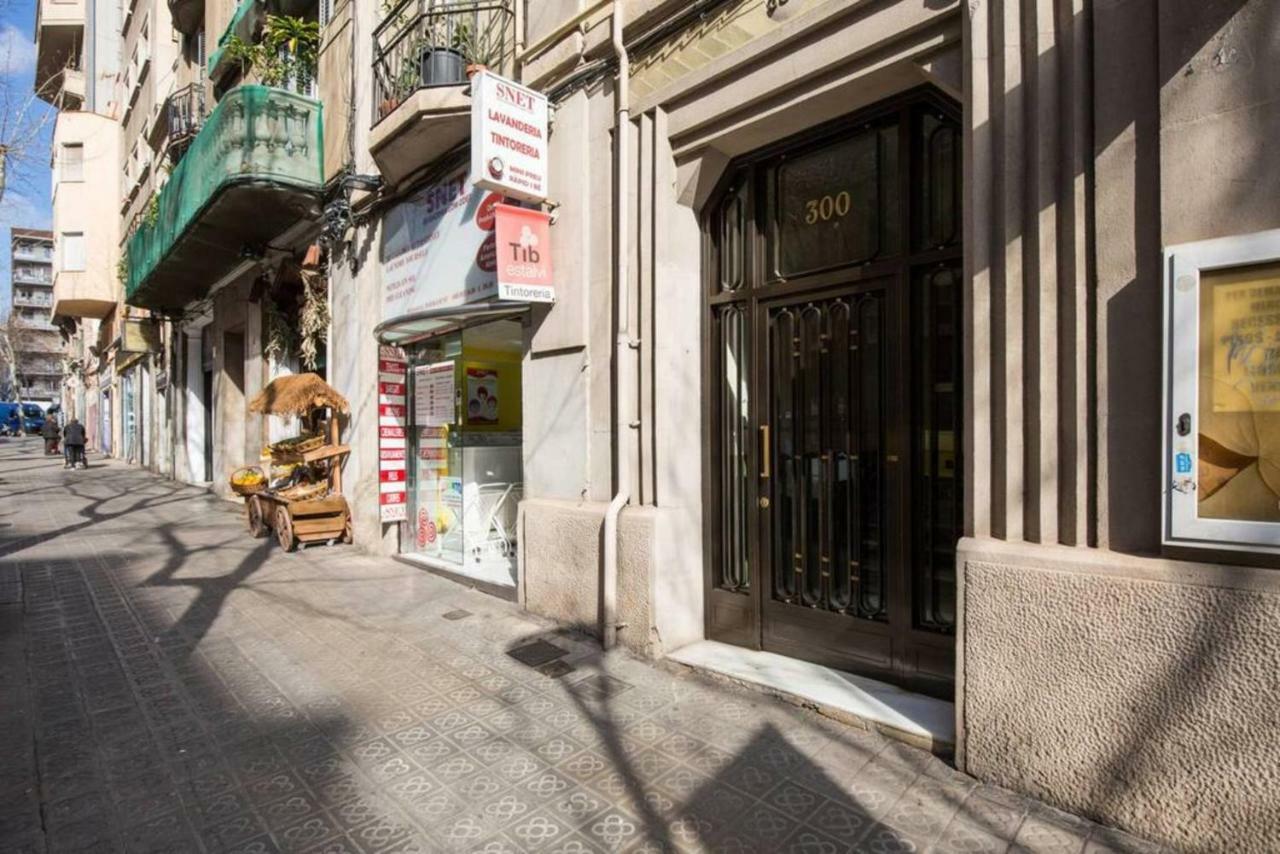 Housalia Sagrada Familia Barcelona Eksteriør bilde